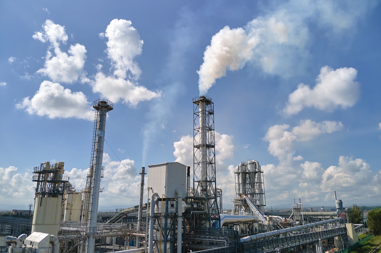 Aerial view of an industrial plant served by Smart Force