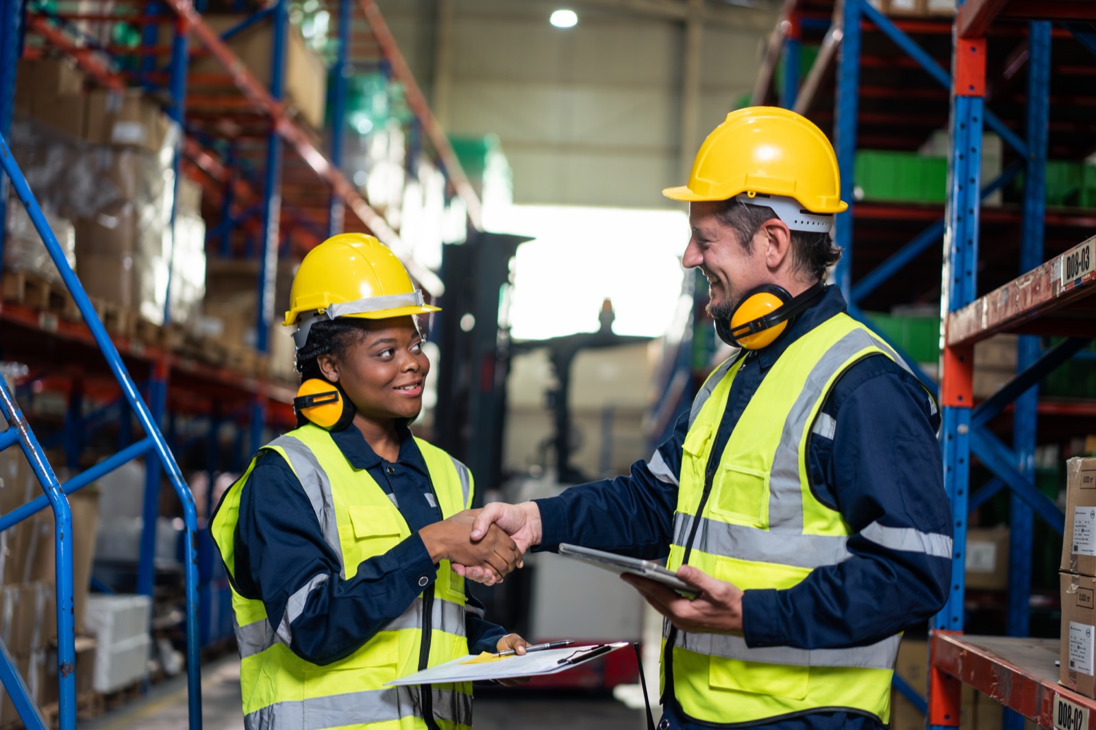 Smart Force industrial workforce on site